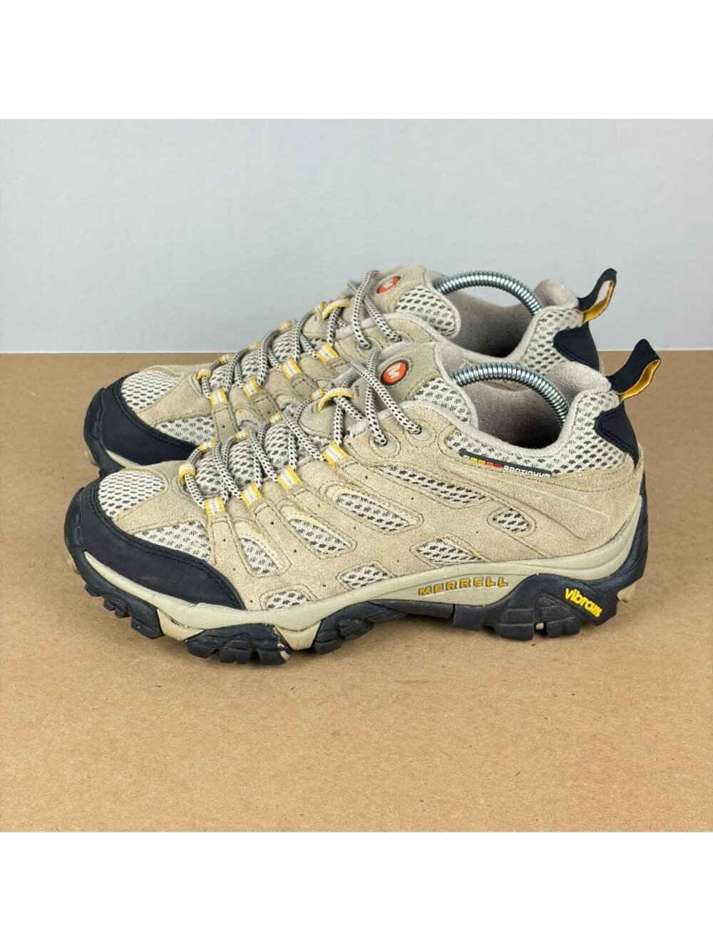 Merrell Moab 2 Vent Leather Hiking Shoes Womens 8 Taupe Black Lace Up Vibram